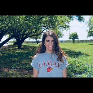 Meet your Posher, Alix